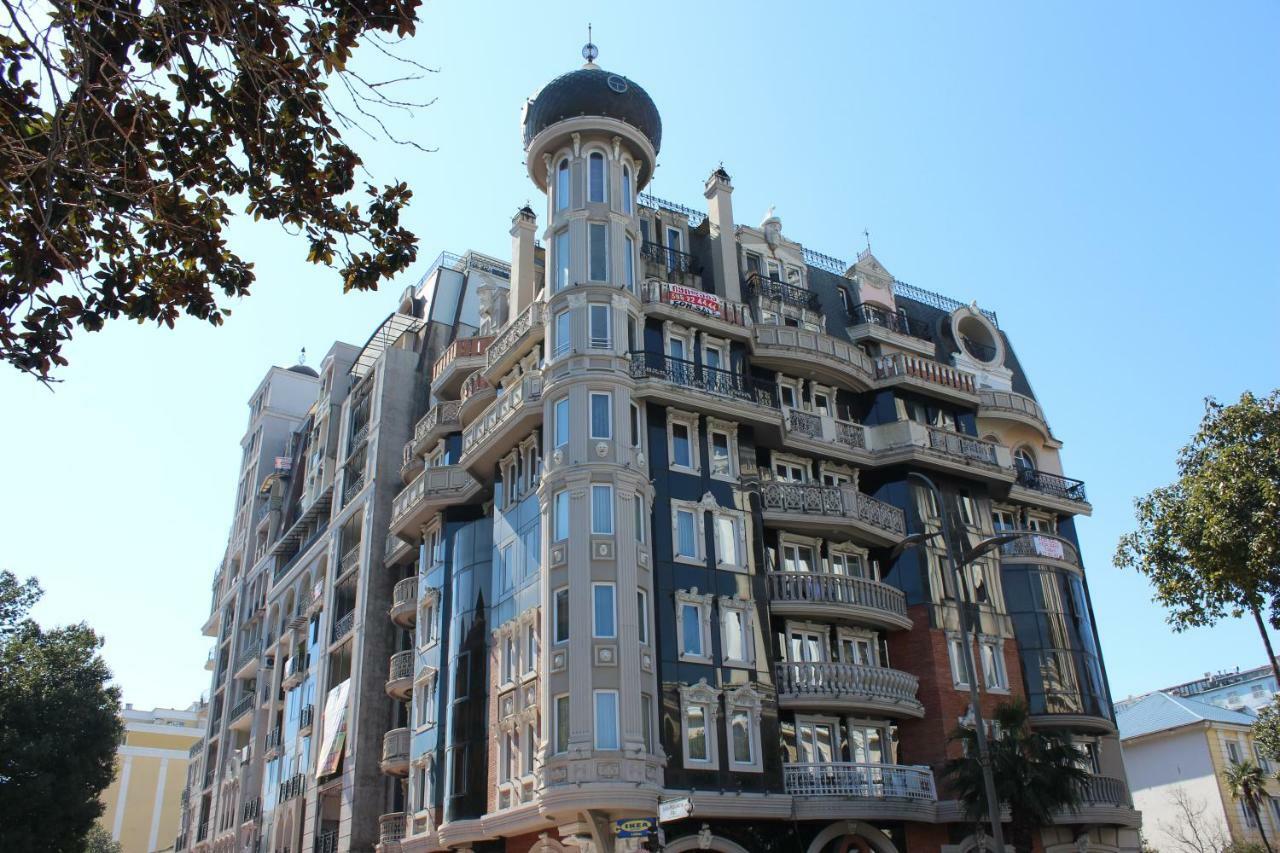 Batumi Apartment In Front Of Sheraton Экстерьер фото