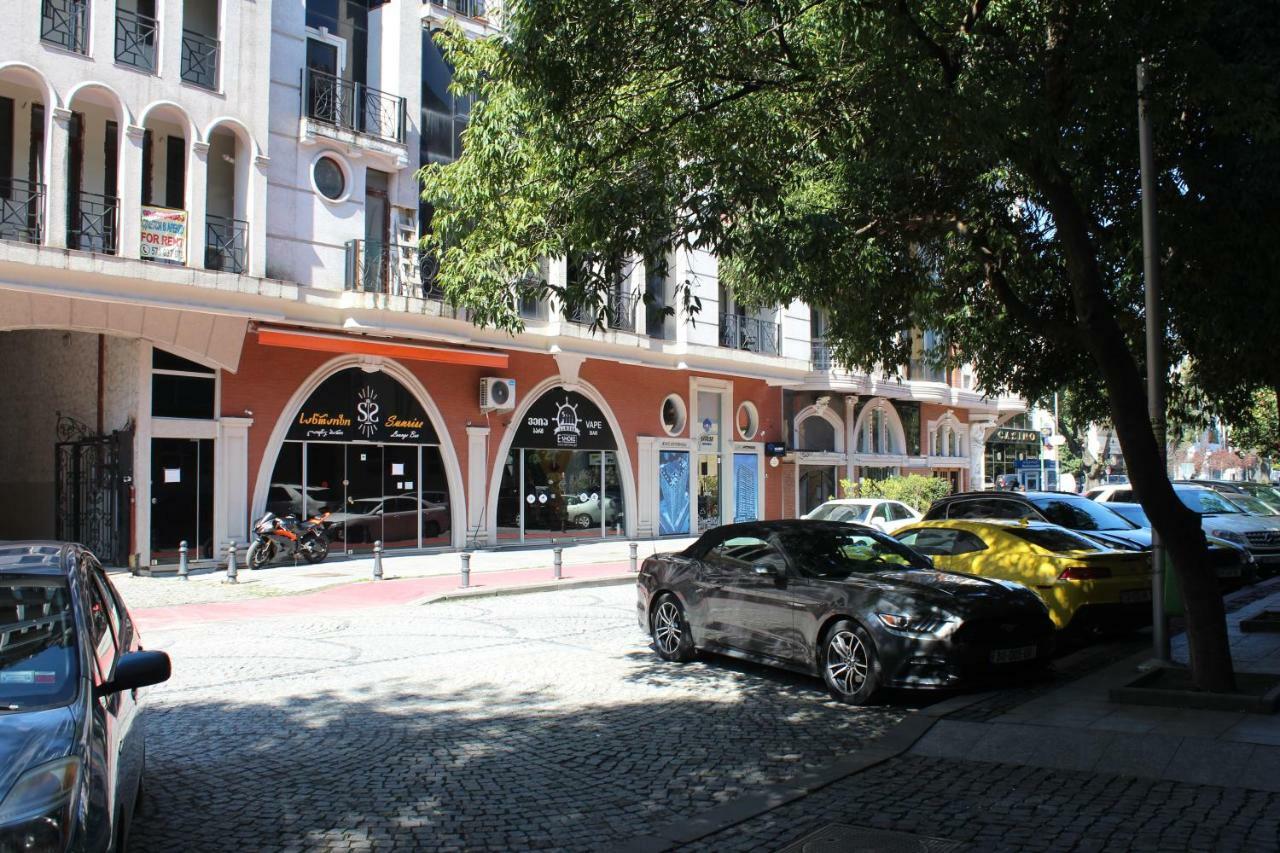 Batumi Apartment In Front Of Sheraton Экстерьер фото
